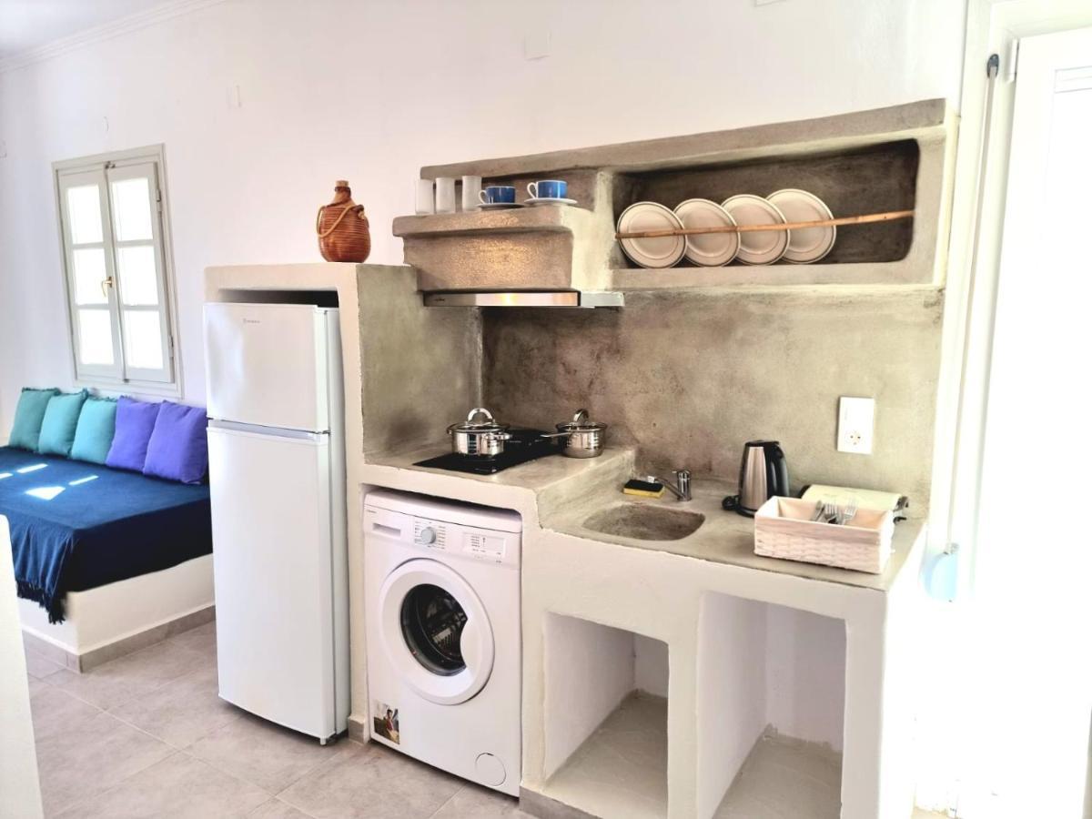 Joannes Vacation Rooms Adamantas  Екстериор снимка