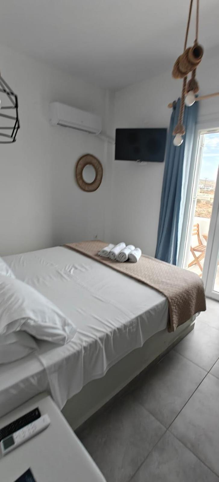 Joannes Vacation Rooms Adamantas  Екстериор снимка