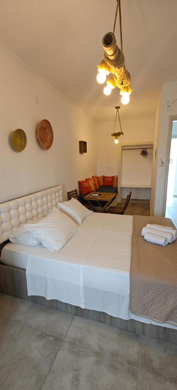 Joannes Vacation Rooms Adamantas  Екстериор снимка